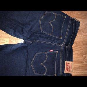 Dark blue Levi jeans